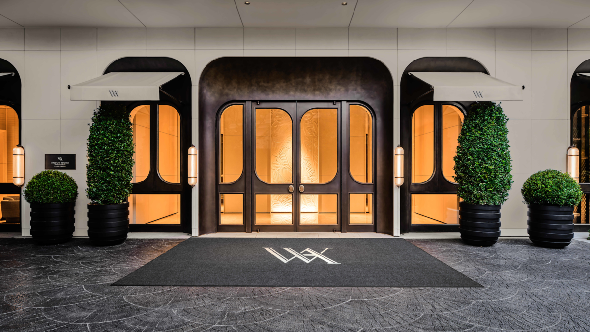 黄浦江沿いに建つWaldorf Astoria Shanghai Qiantan